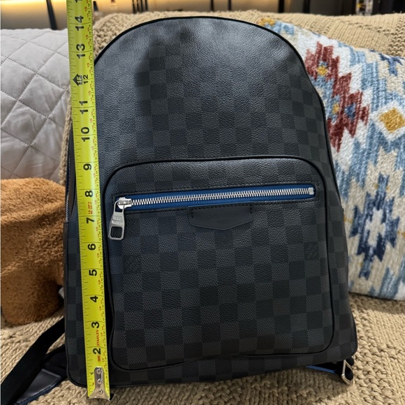 Louis Vuitton Josh Graphite Backpack with Neon Blue Lining - Limited Edition - Picture 9 of 11